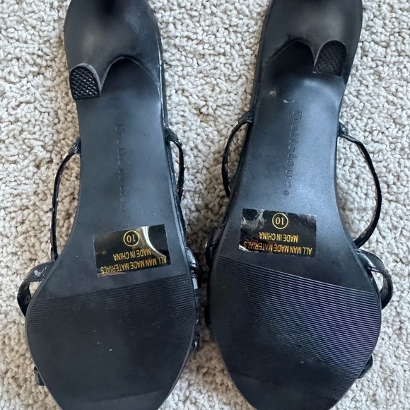 DELICIOUS HEELS - Picture 6 of 7